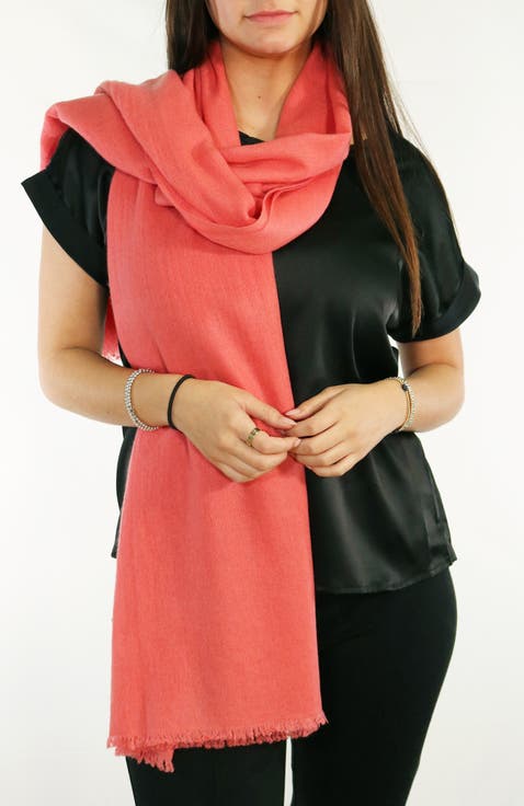 Cashmere pashmina wrap with fringes