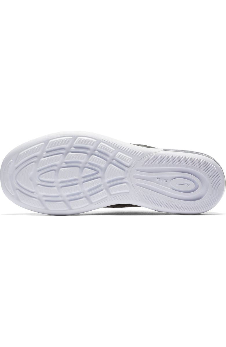 Nike Air Max Axis Sneaker, Alternate, color,