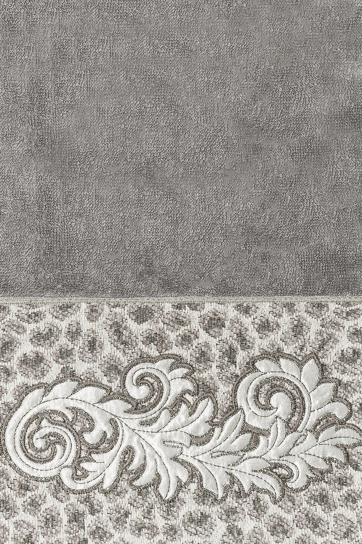 Linum Home Textiles April 3-Piece Embellished Towel - Dark Gray ...