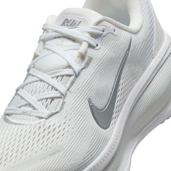 Vomero 18 Running Shoe