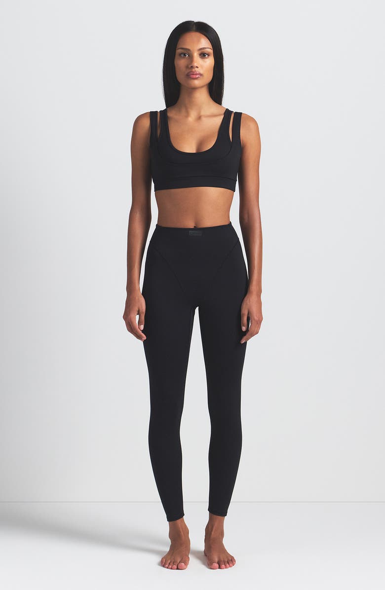 NikeSKIMS Matte High Waist V-Line Leggings, Alternate, color, Obsidian