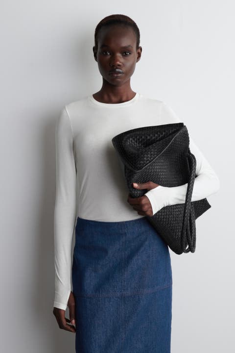 Slim Lightweight Long-Sleeved Top