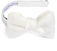 TOM FORD Pre-Tied Solid Mogador Bow Tie