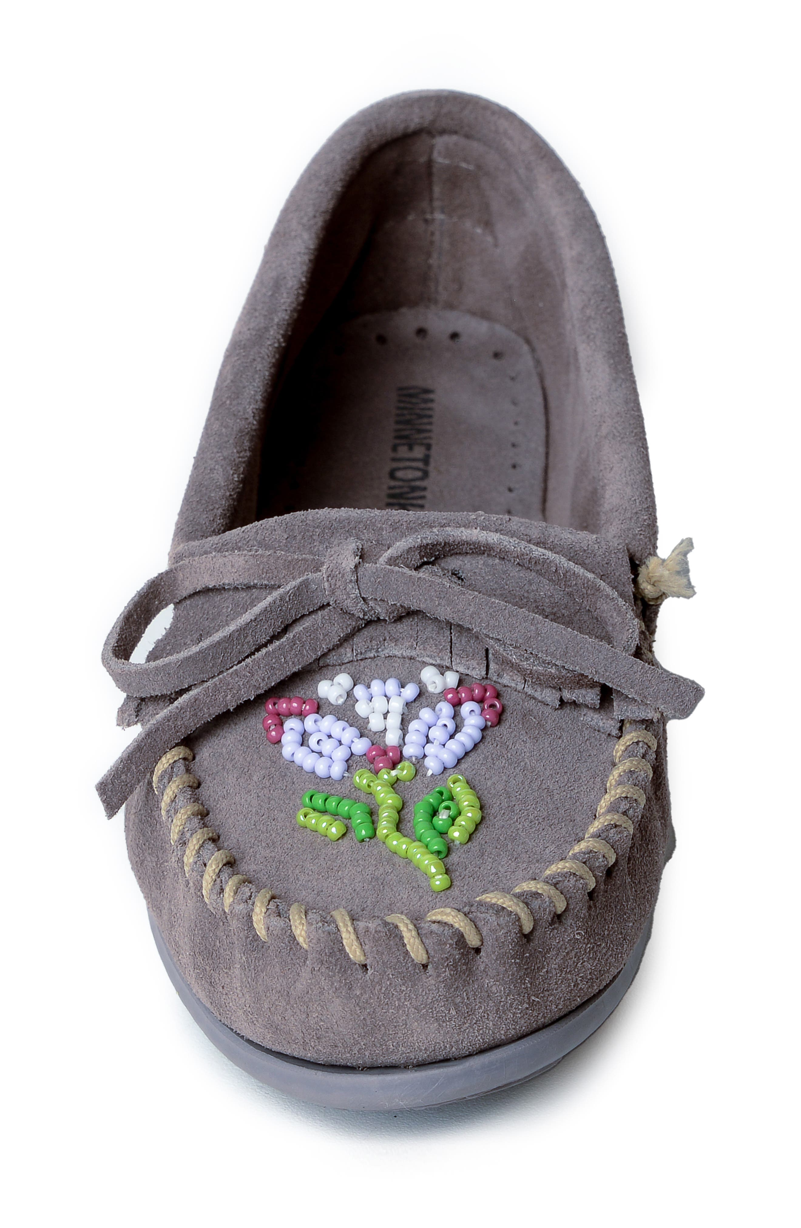 Minnetonka x Lucie Skjefte Ziigwan Waabigwan Slipper, Alternate, color, Grey