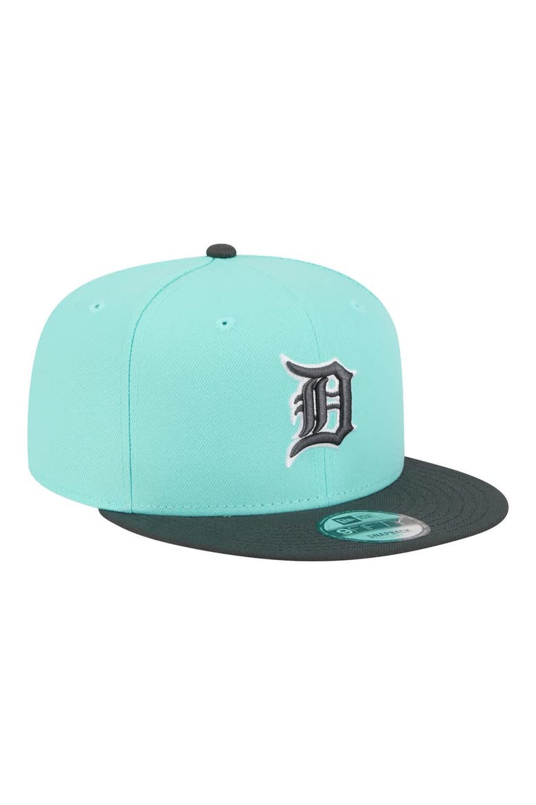 Men's New Era Turquoise/Charcoal Detroit Tigers Two-Tone Color Pack 9FIFTY Snapback Hat, Alternate, color, Turquoise