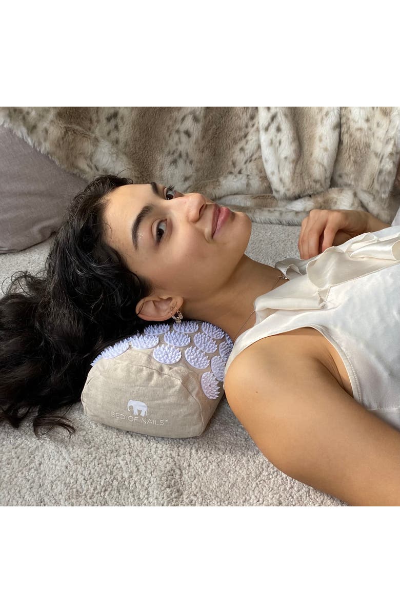 BED OF NAILS Bon Original Premium Eco Acupressure Pillow, Alternate, color, NO COLOR