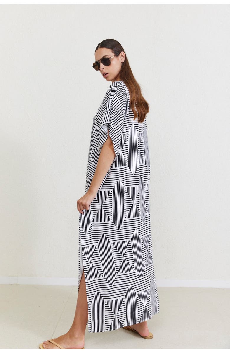 Gottex Beach Life Liora Kaftan Cover-Up, Alternate, color, Black-White
