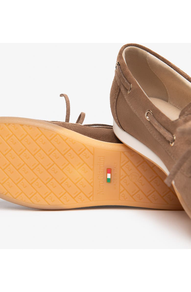 NeroGiardini Boat Shoe, Alternate, color, Whiskey