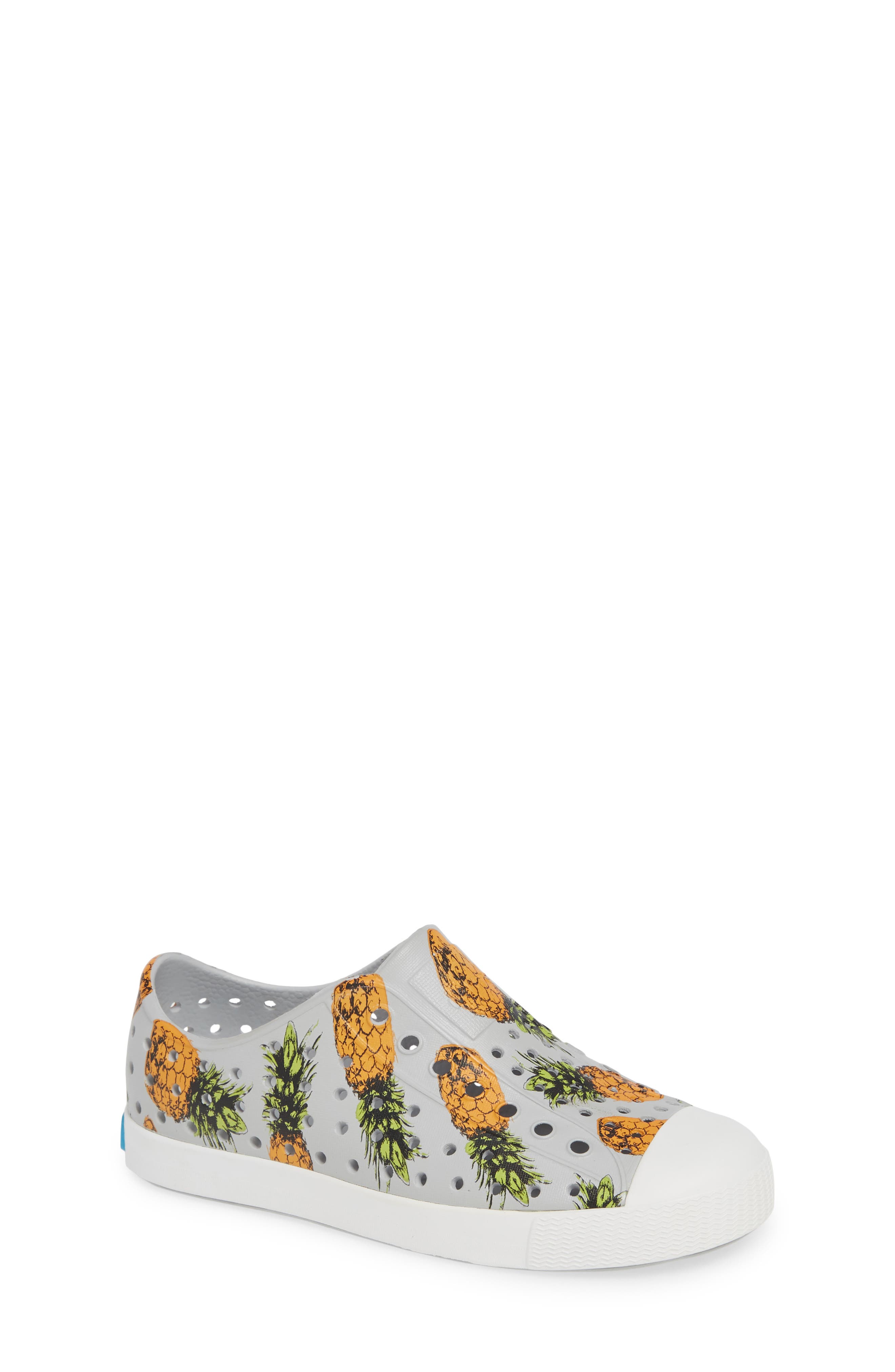 Jefferson Water Friendly Vegan Sneaker, Main, color, MIST GREY/ WHITE PINEAPPLES