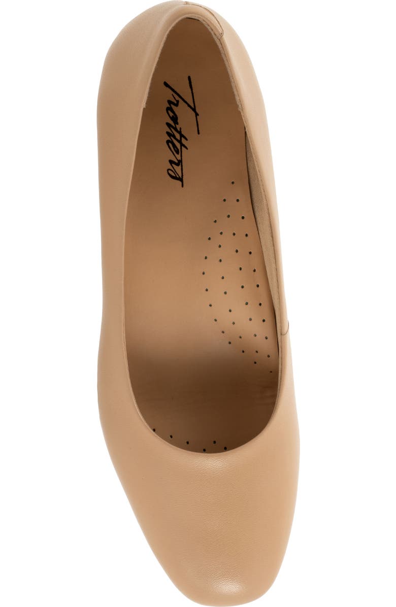 Trotters Denisse Wedge Pump, Alternate, color, Beige