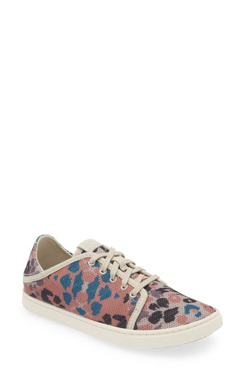 Pehuea Li Convertible Sneaker (Women)