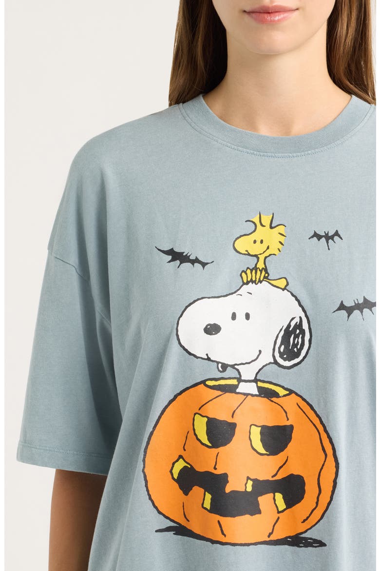 Oversize Peanuts® Pumpkin Graphic T-Shirt, Alternate, color, GREY