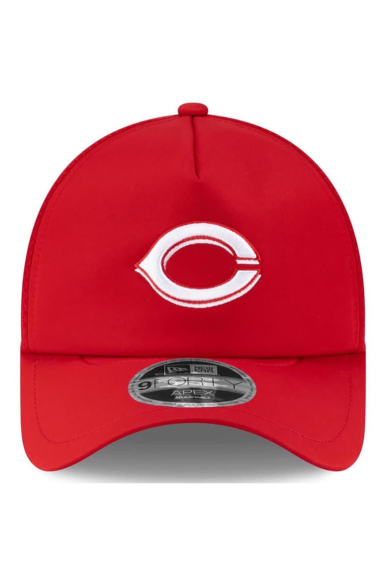 Men's New Era Red Cincinnati Reds 2026 Batting Practice Apex 9FORTY Adjustable Trucker Hat, Alternate, color, Red