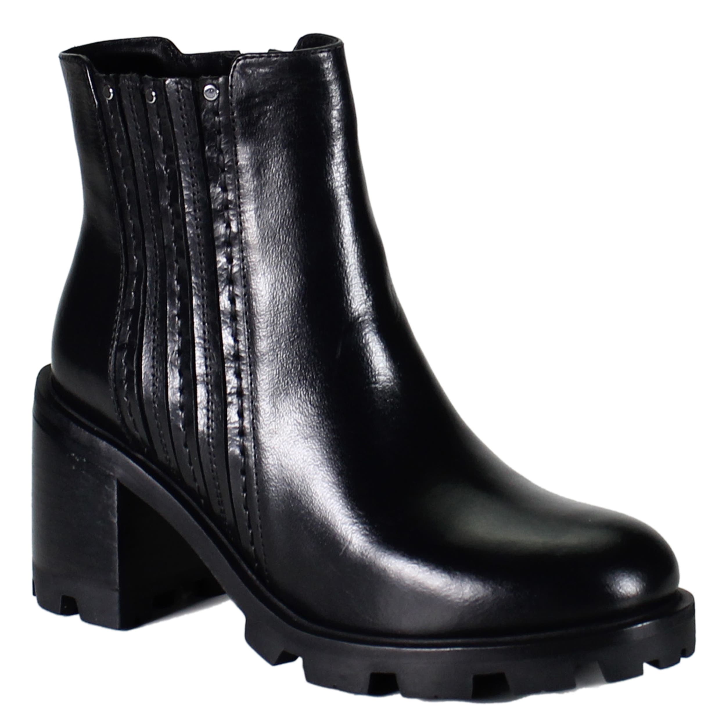 Diba True SPICE BERRY Lug Sole Chelsea Boot, Main, color, Black