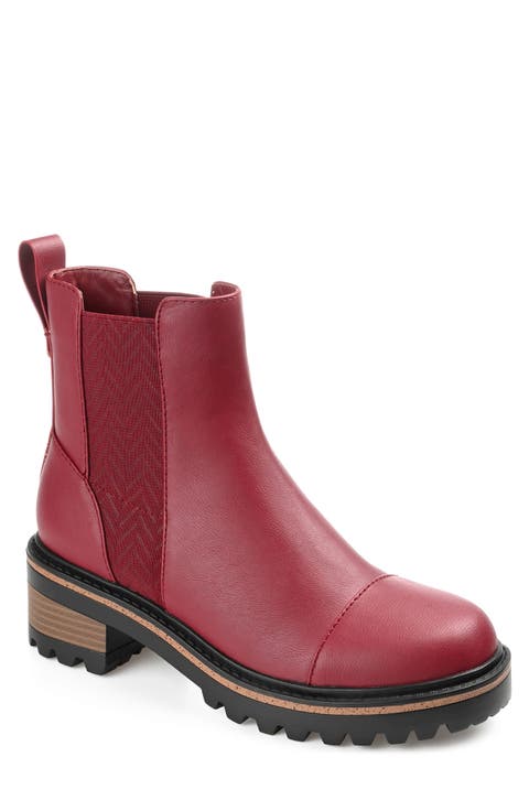 Journee Colleciton Mirette Lug Sole Chelsea Boot