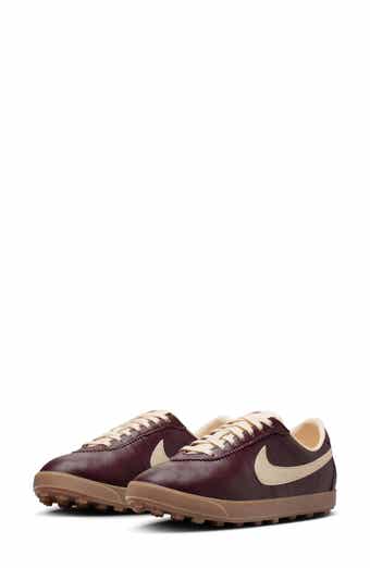 Astrograbber Leather Football Sneaker