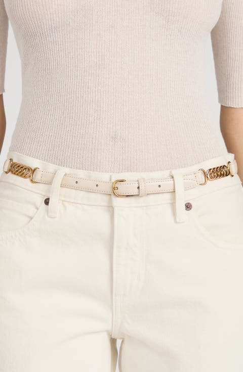 The Twisted Link Belt
