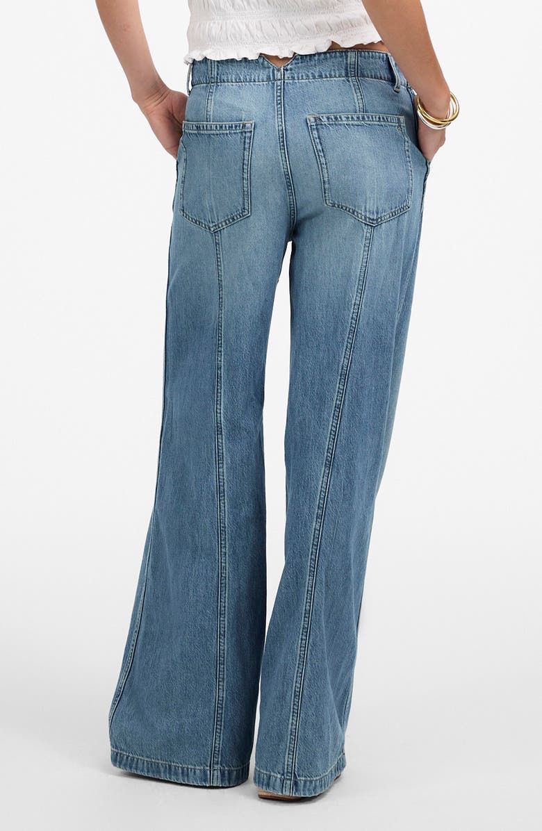 Madewell Wide-Sweep Denim Trousers (Roberts)on Wash, Alternate, color, Robertson Wash