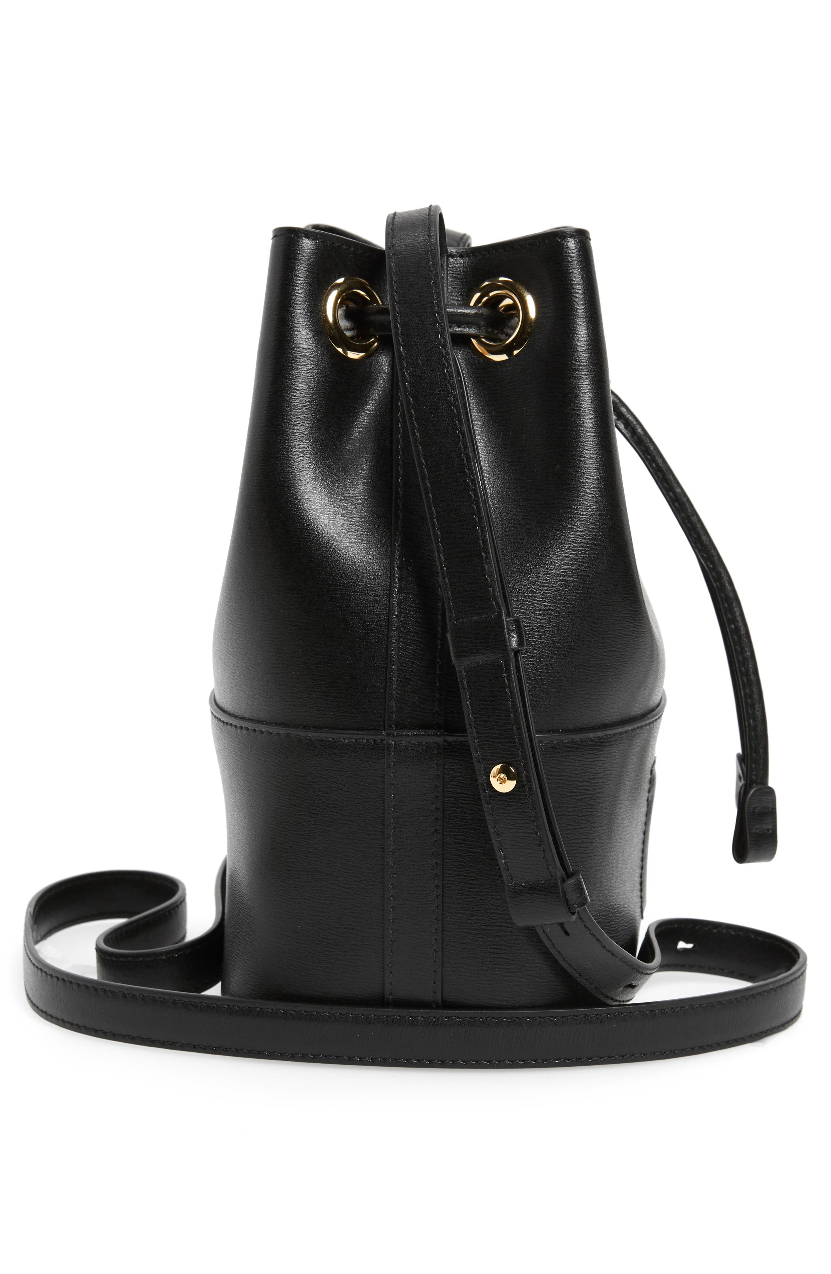 FERRAGAMO Salvatore Ferragamo City Quilted Gancio Bucket Bag, Alternate, color, 