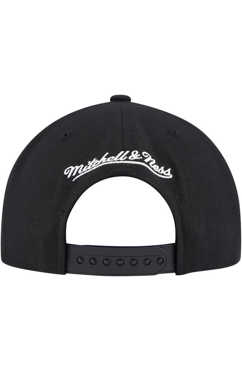 Mitchell & Ness Men's Mitchell & Ness Black Toronto Maple Leafs Core Team Script 2.0 Snapback Hat, Alternate, color, 