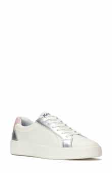 Pursuit Leather Sneaker