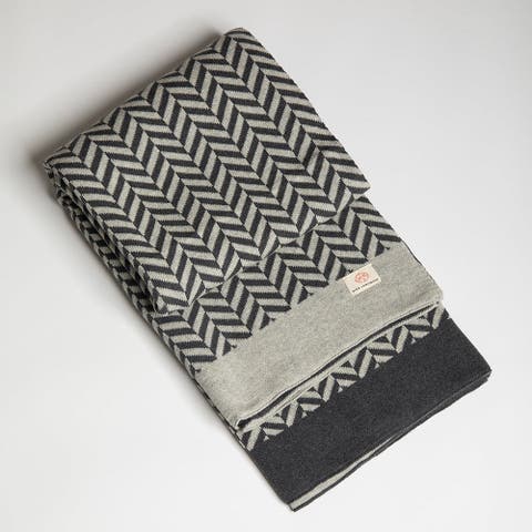 Zima Organic Cotton Throw Blanket