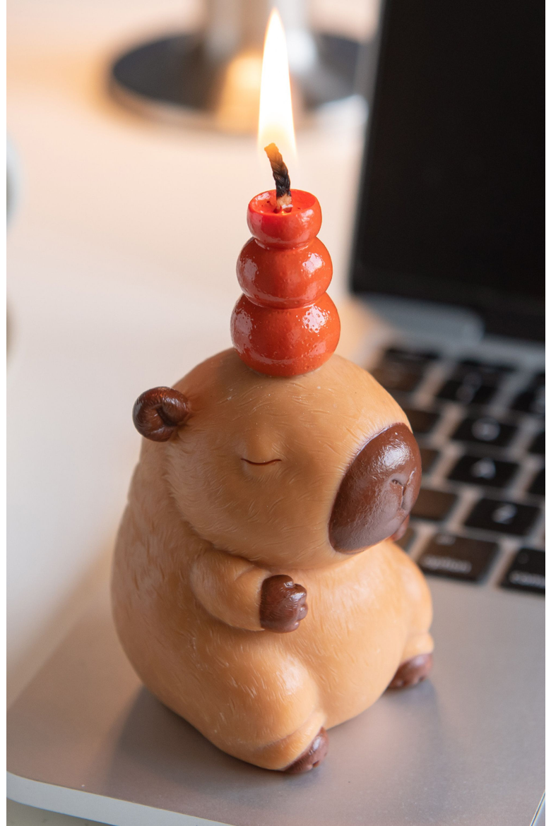 Capybara Candle, Alternate, color, None