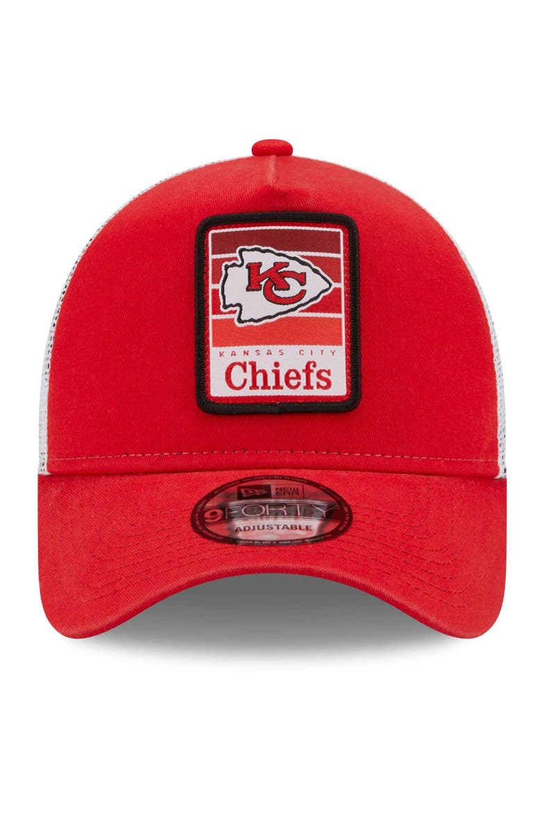 Men's New Era Red/White Kansas City Chiefs Gradient Trucker 9FORTY Snapback Hat, Alternate, color, Red