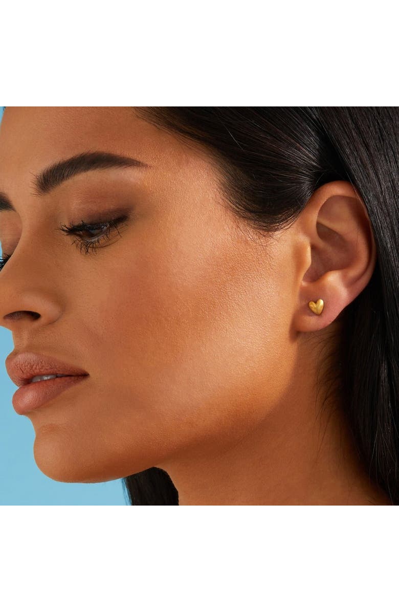 7879 Heart Stud Earrings, Alternate, color, Gold 9K