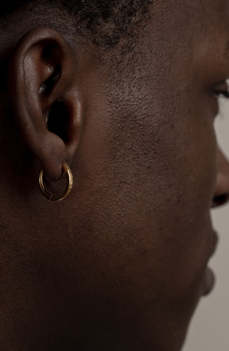 Dower & Hall Men's Medium Hammered Nomad Huggie Hoops, Alternate, color, Yellow Gold Vermeil