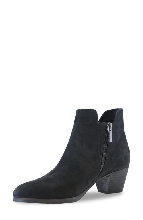 Munro Jackson Chelsea Boot In Black Nubuck