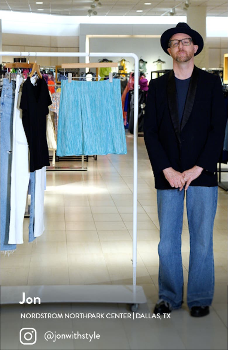 Pleat Miniskirt, sales video thumbnail