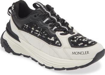 美品　Moncler モンクレール スニーカー Lite Runner Low Moncler Lite Runner Low Top Sneakers in White & Black | FWRD