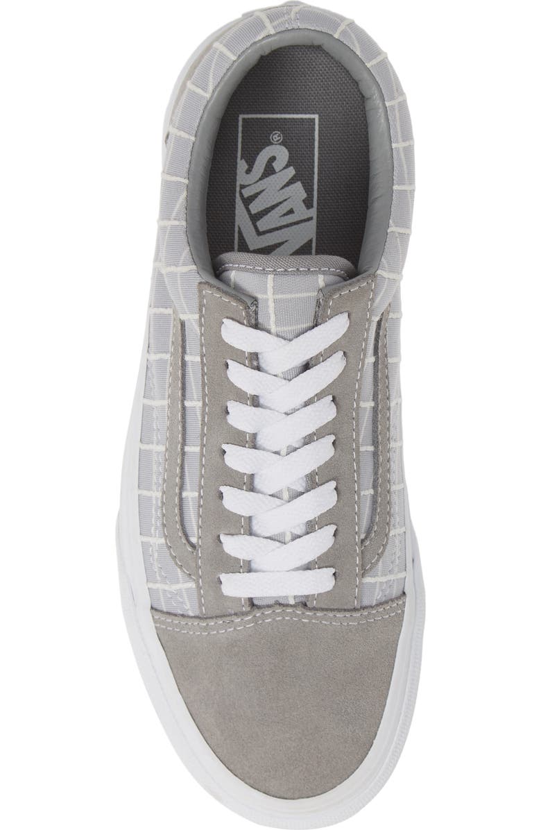 Vans Old Skool Sneaker, Alternate, color,
