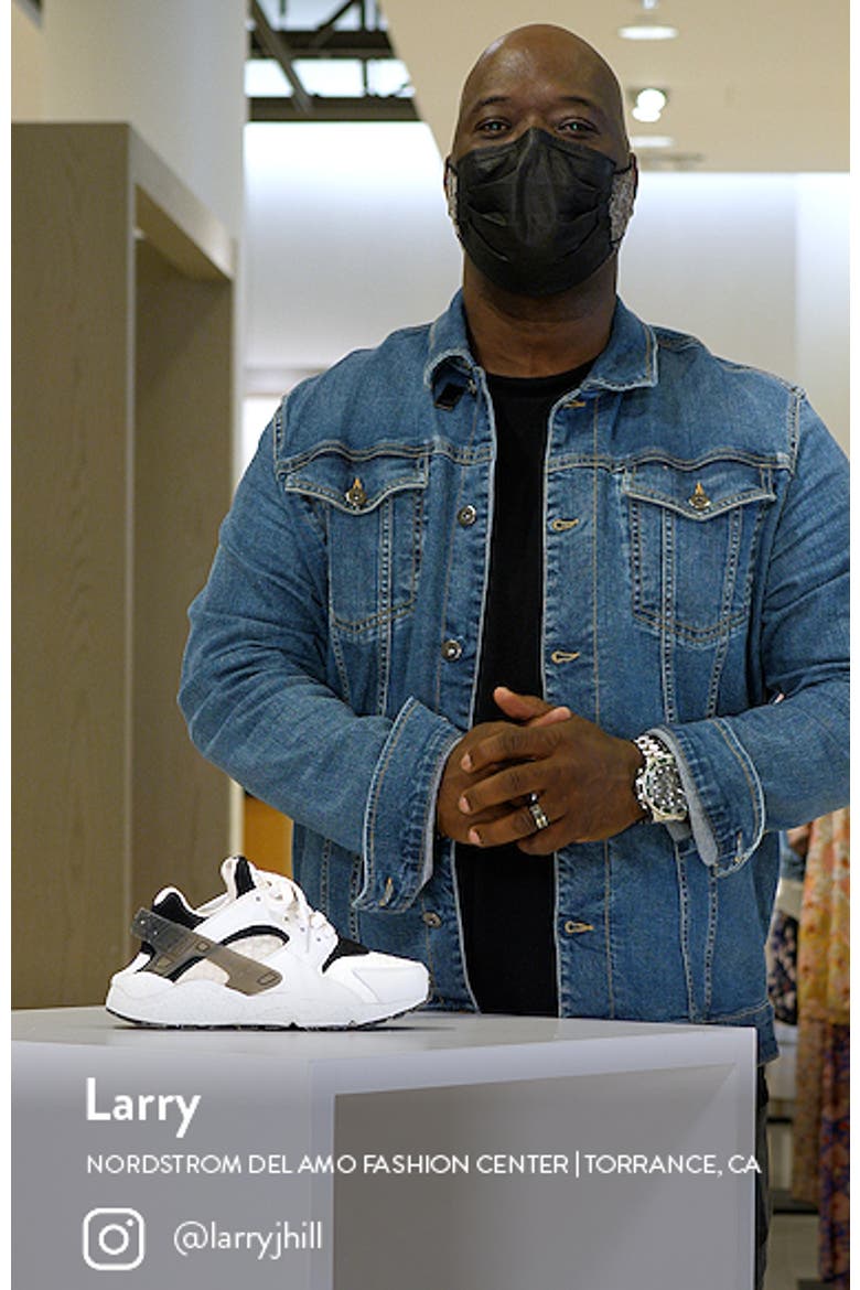 Air Huarache Crater PRM Sneaker video