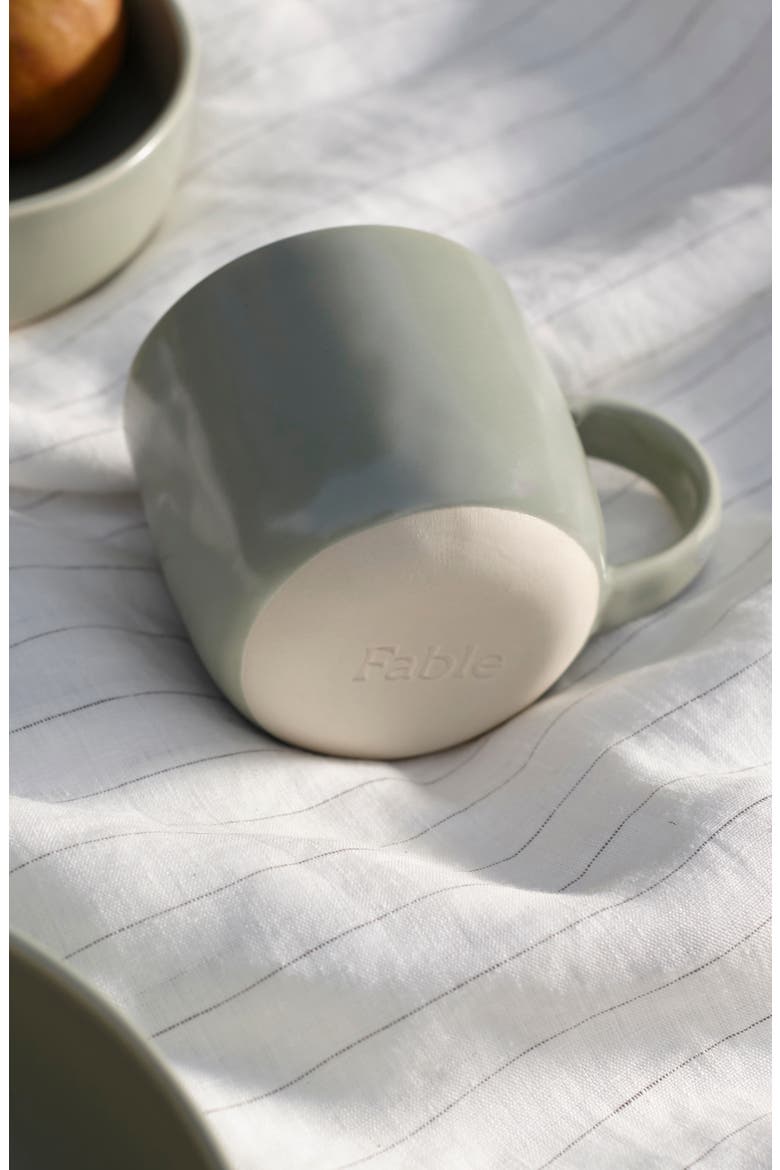 The Mugs Set of 4 Stoneware Mugs, Alternate, color, BEACHGRASS GREEN