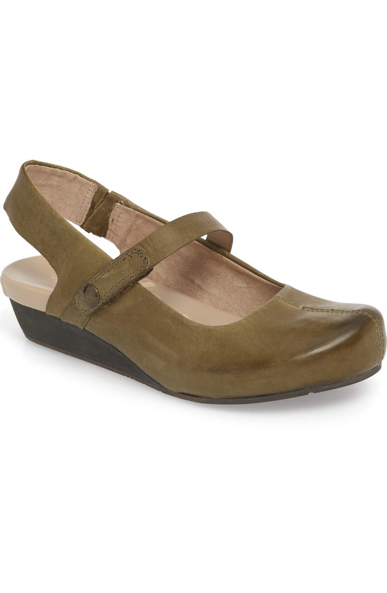 OTBT 'Springfield' Flat, Main, color,
