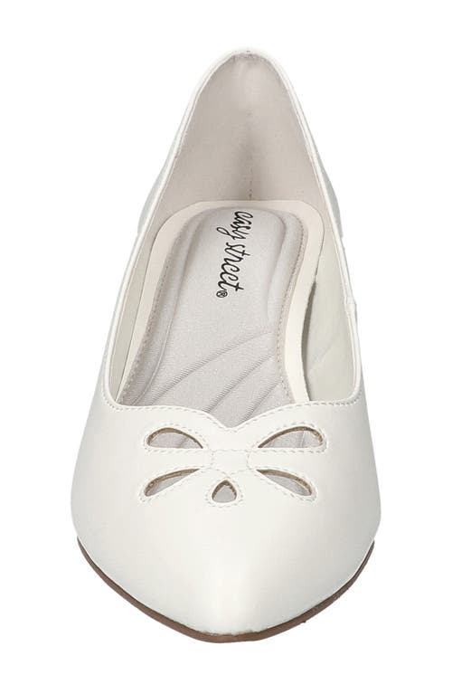 EASY STREET EASY STREET PAT POINTED TOE PUMP