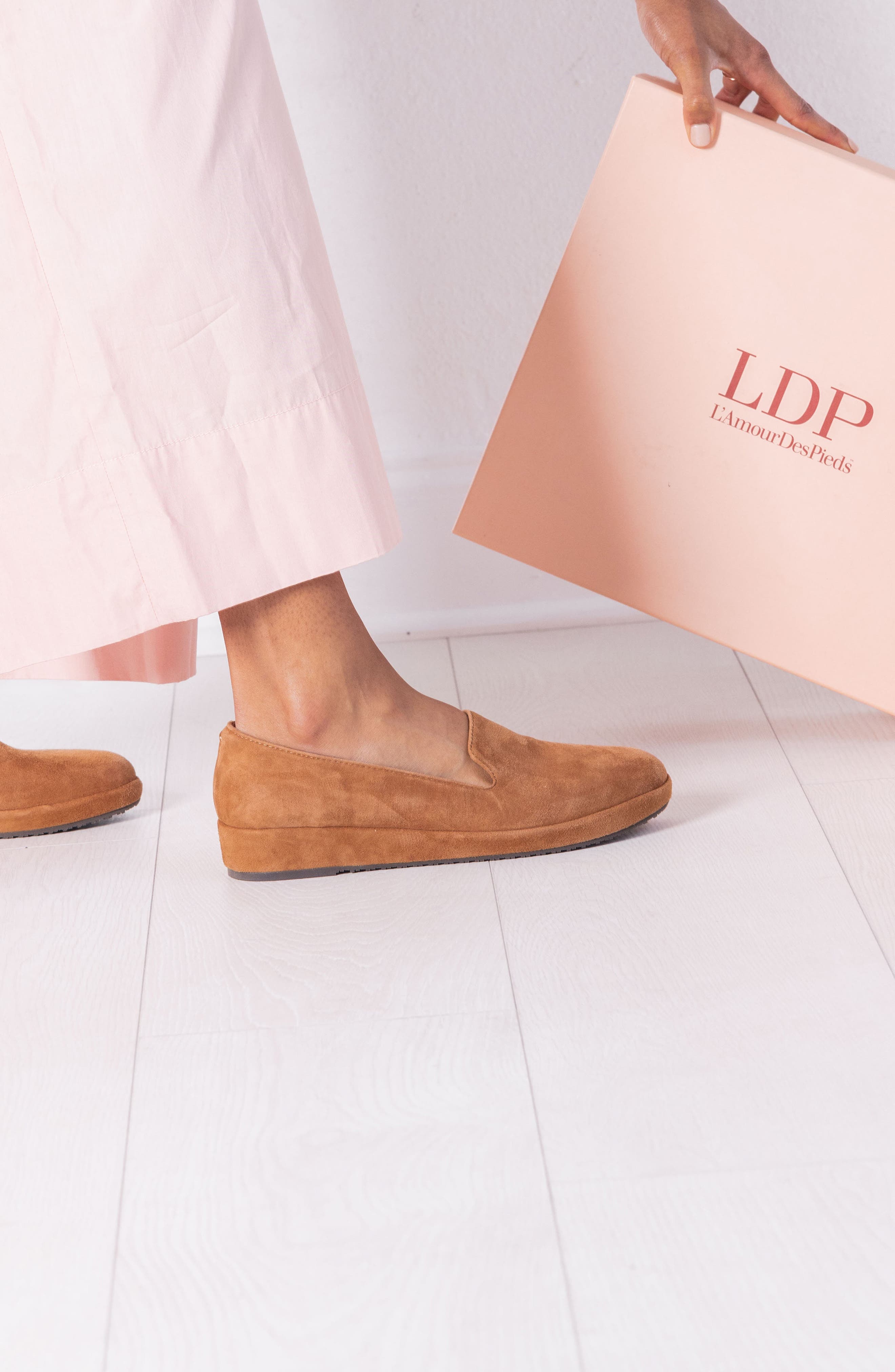 L'Amour des Pieds Carlow Platform Wedge Loafer, Alternate, color, Coffee