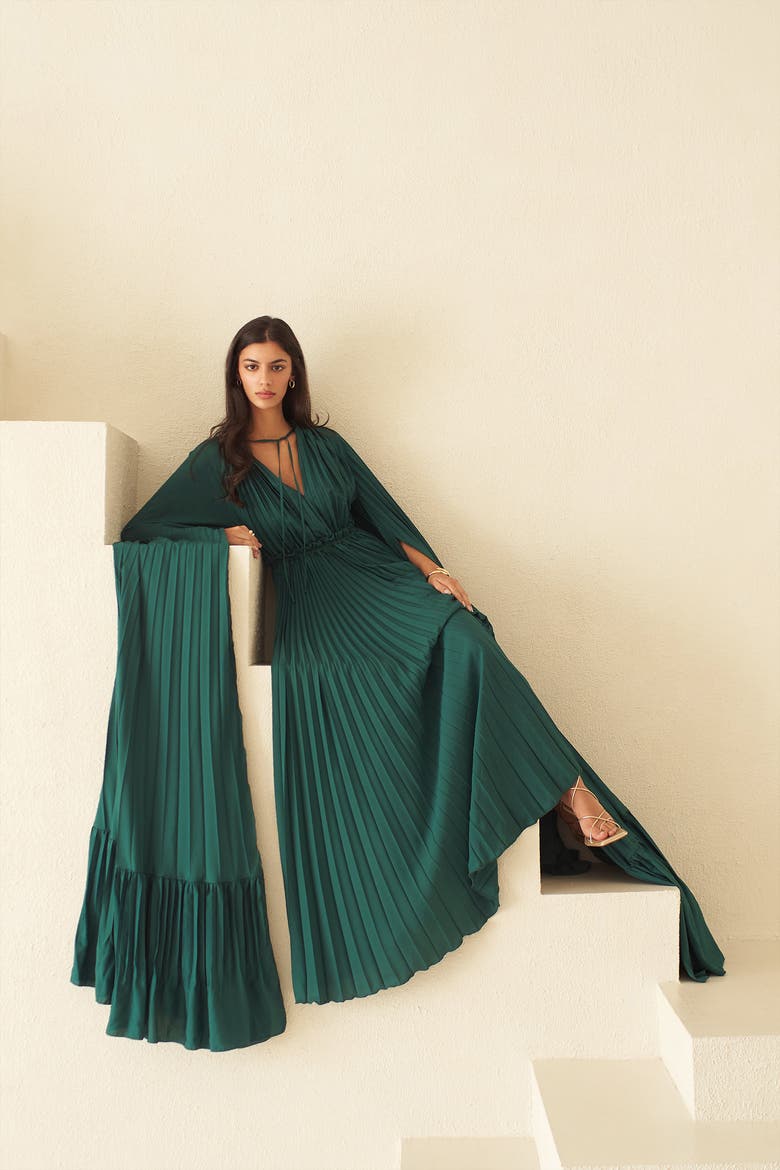 Zaria Plisse Cape Gown Emerald, Alternate, color, Emerald Hue
