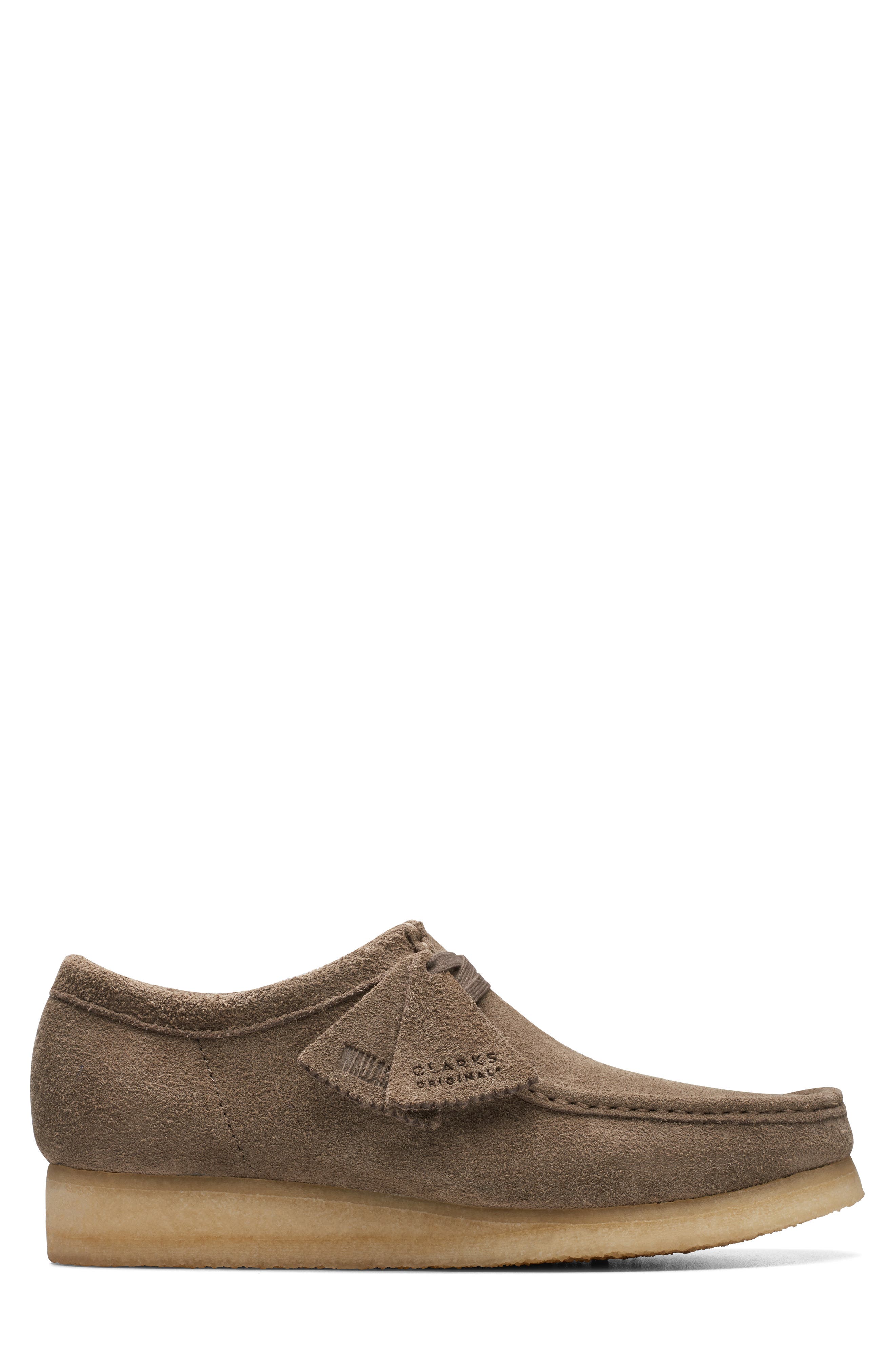 Clarks<sup>®</sup> Originals Wallabee Chukka Boot, Alternate, color, 