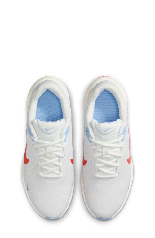 Nike Revolution 7 Sneaker