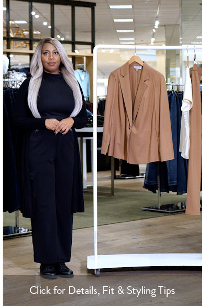 One-Button Seamed Waist Blazer video