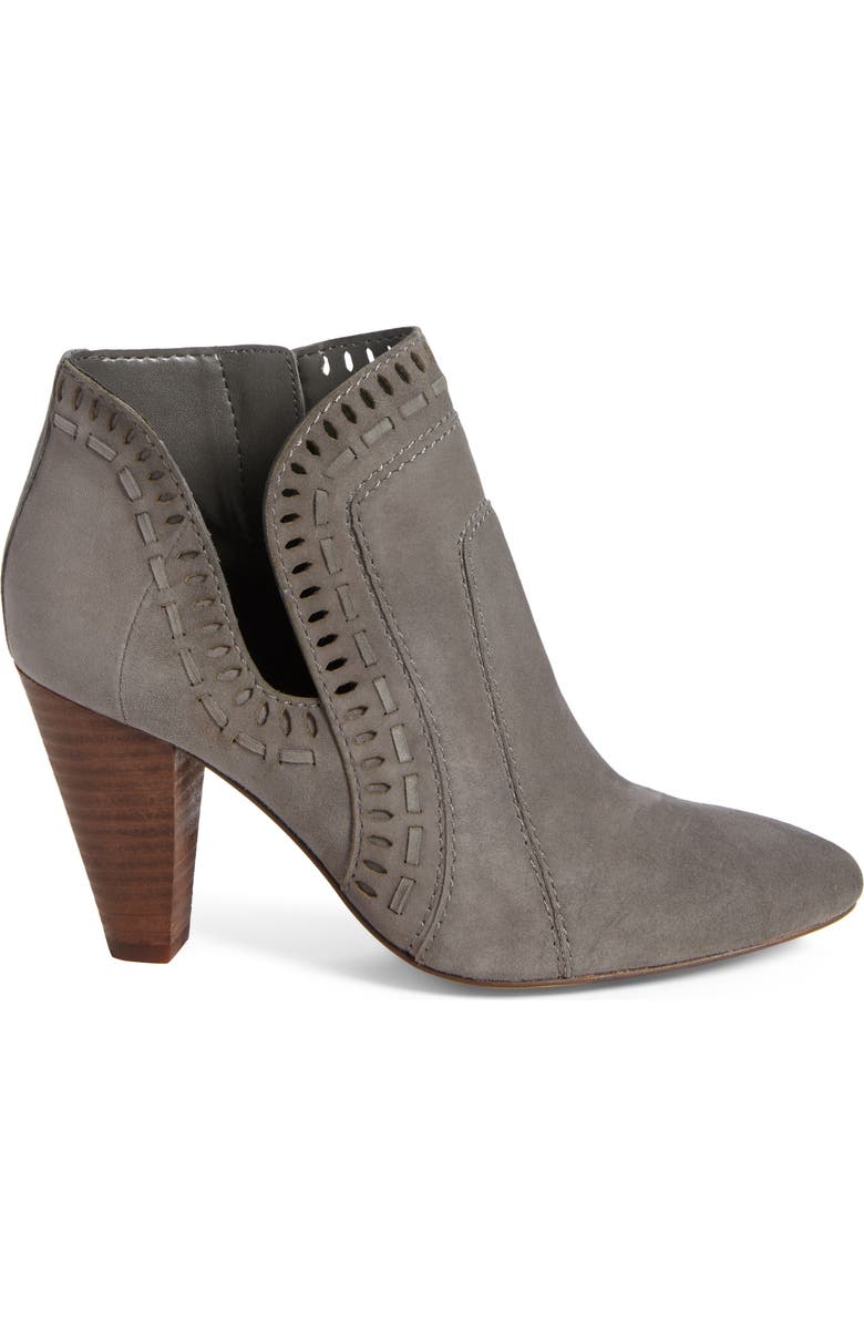 Vince Camuto Reeista Bootie, Alternate, color,