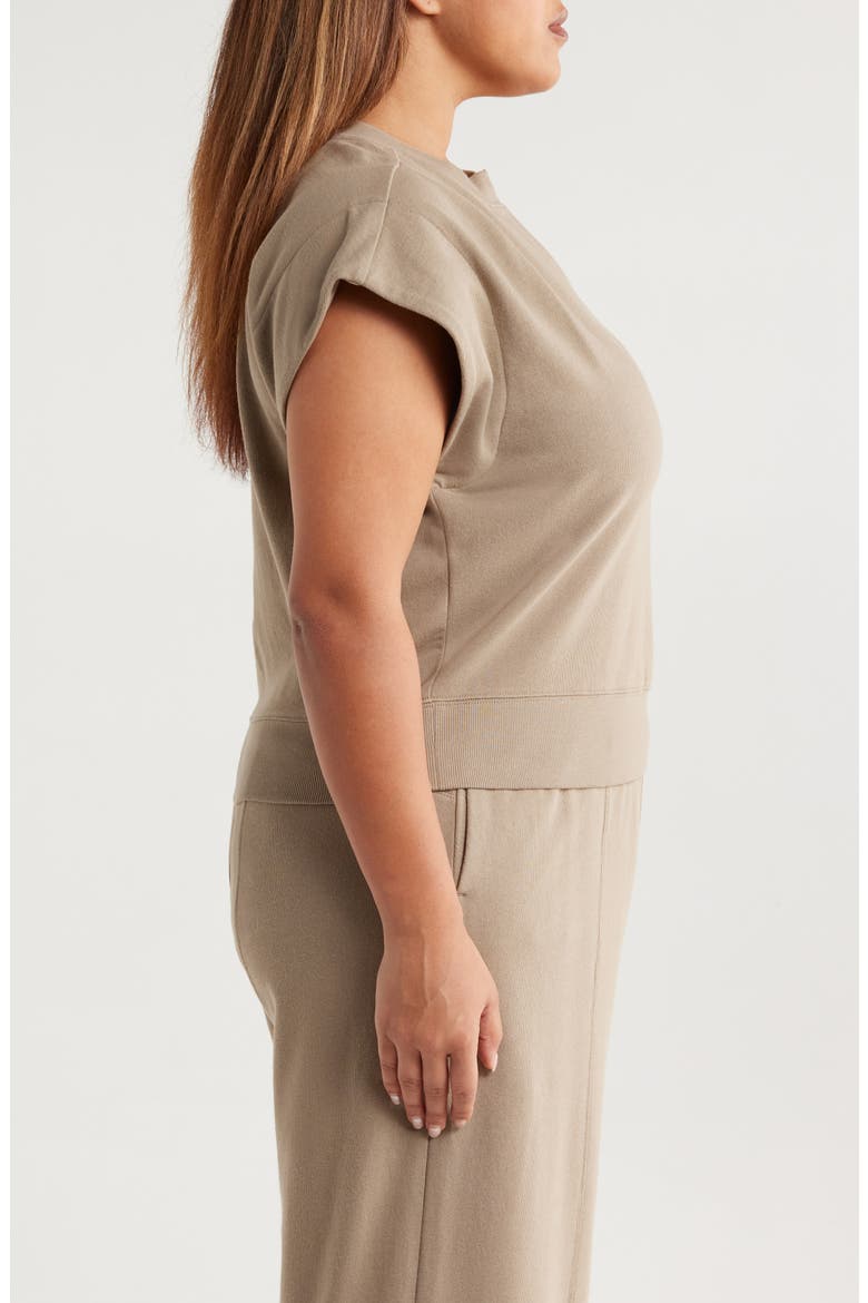 Extended Shoulder Notch Neck Top, Alternate, color, POND GREEN