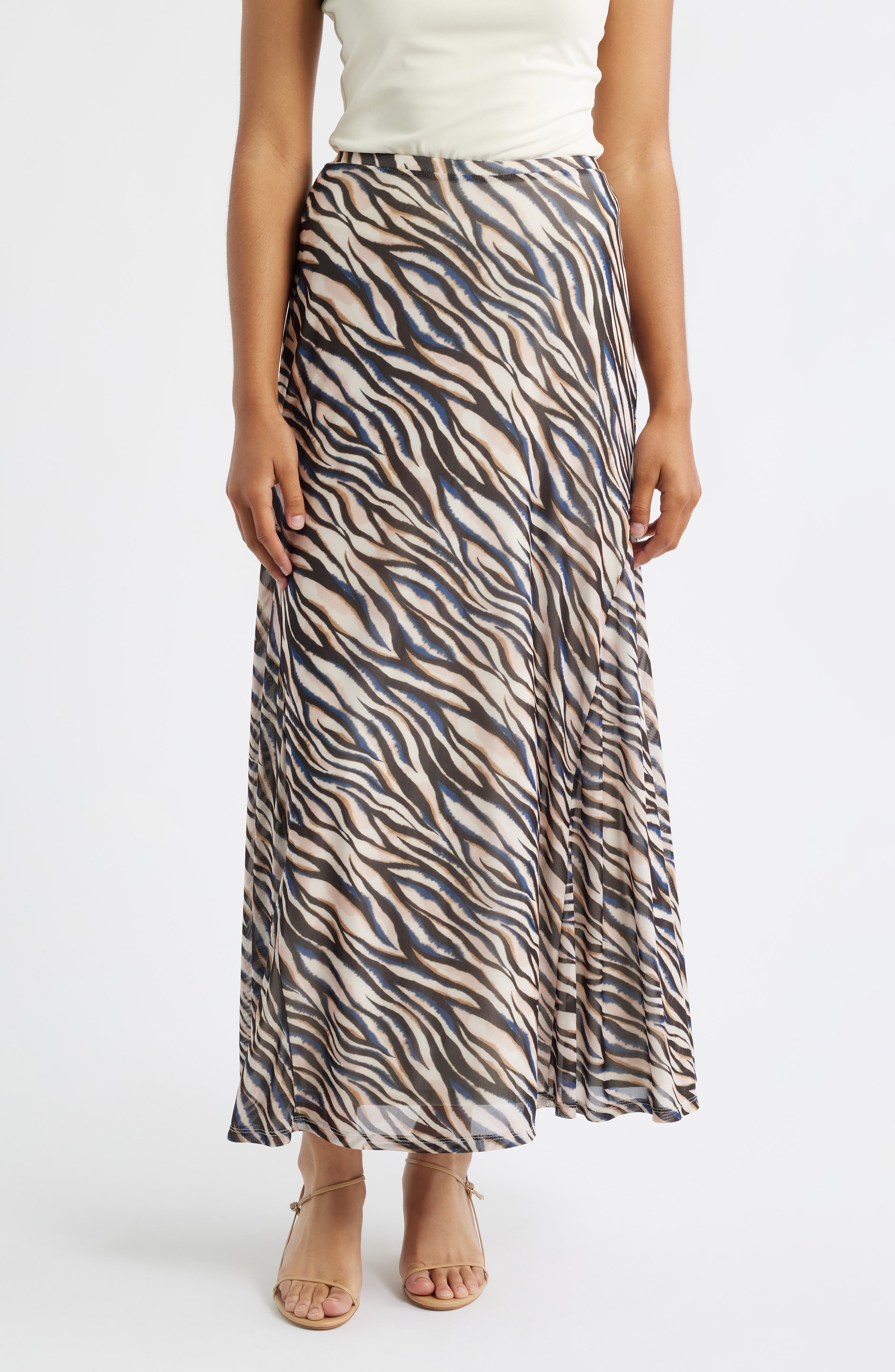 Belle Maxi Skirt - image 3