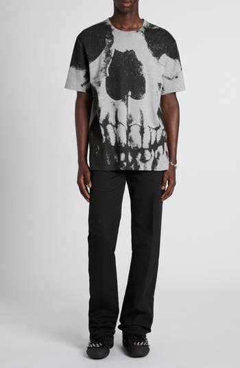 Tシャツ・カットソー MCQUEEN FLOCKED SKULL T-SHIRT Alexander McQueen skull-print Cotton T-shirt | Black | FARFETCH