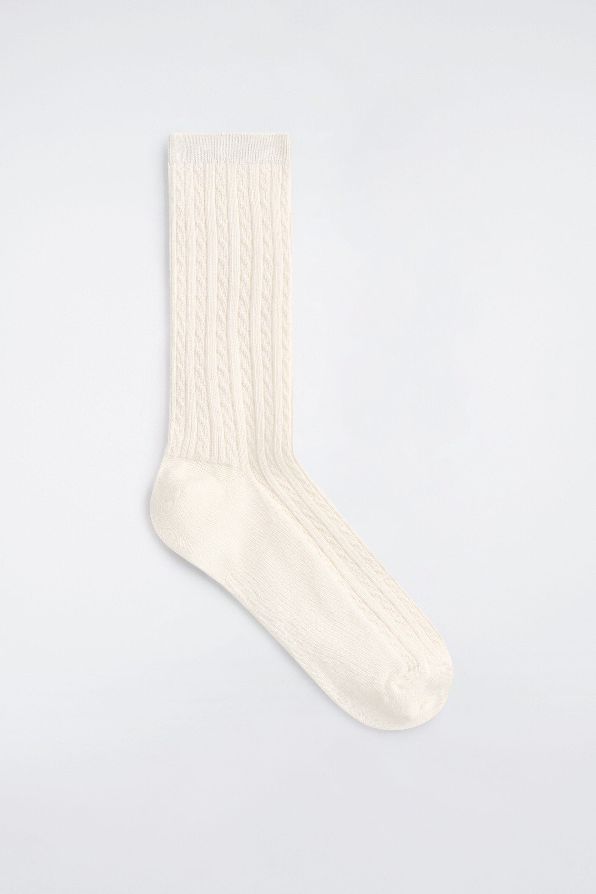selected OFF-WHITE