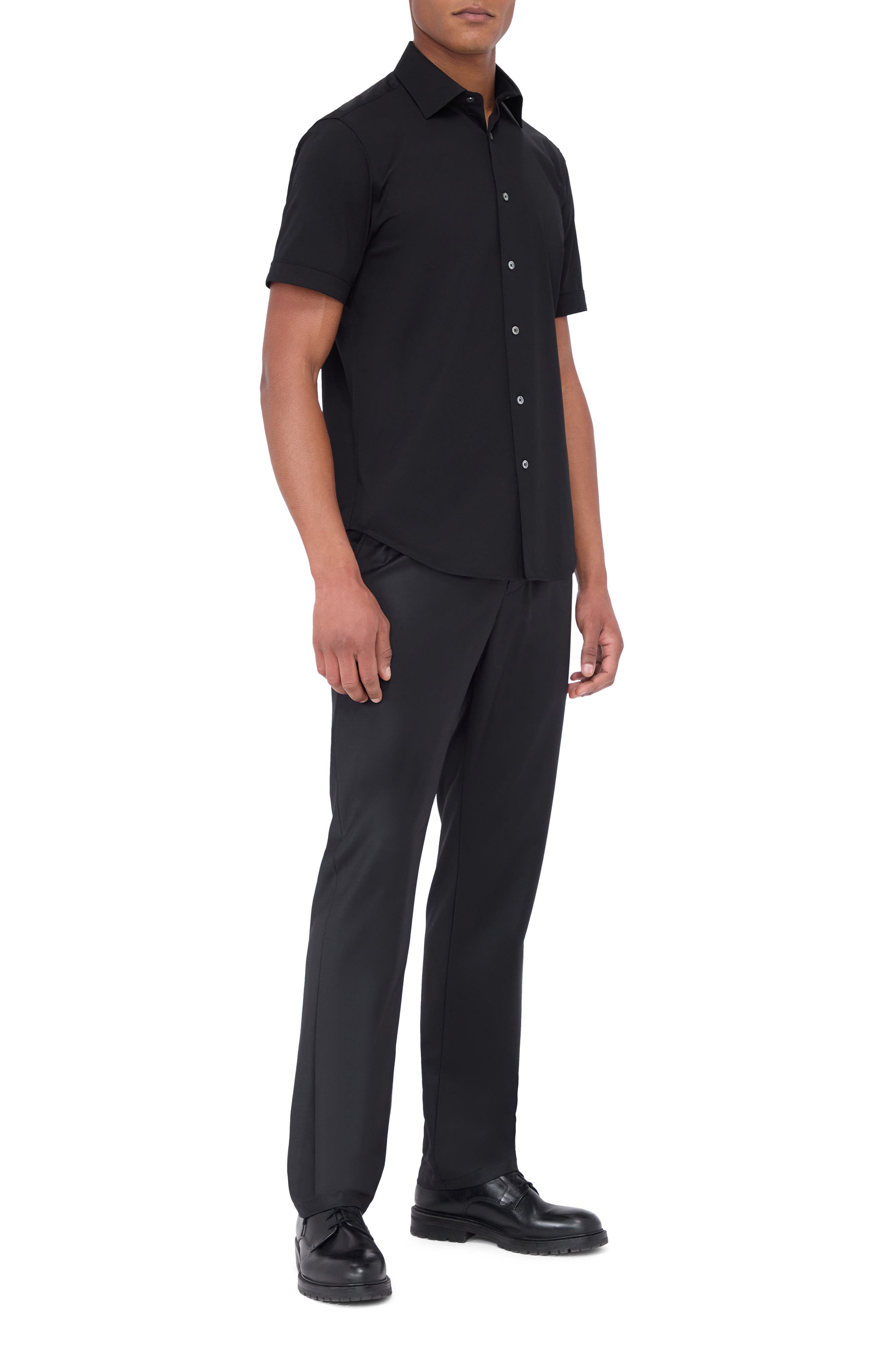 Мужские Bugatchi Miles OoohCotton® Solid Short Sleeve Button-Up Shirt — фото 7