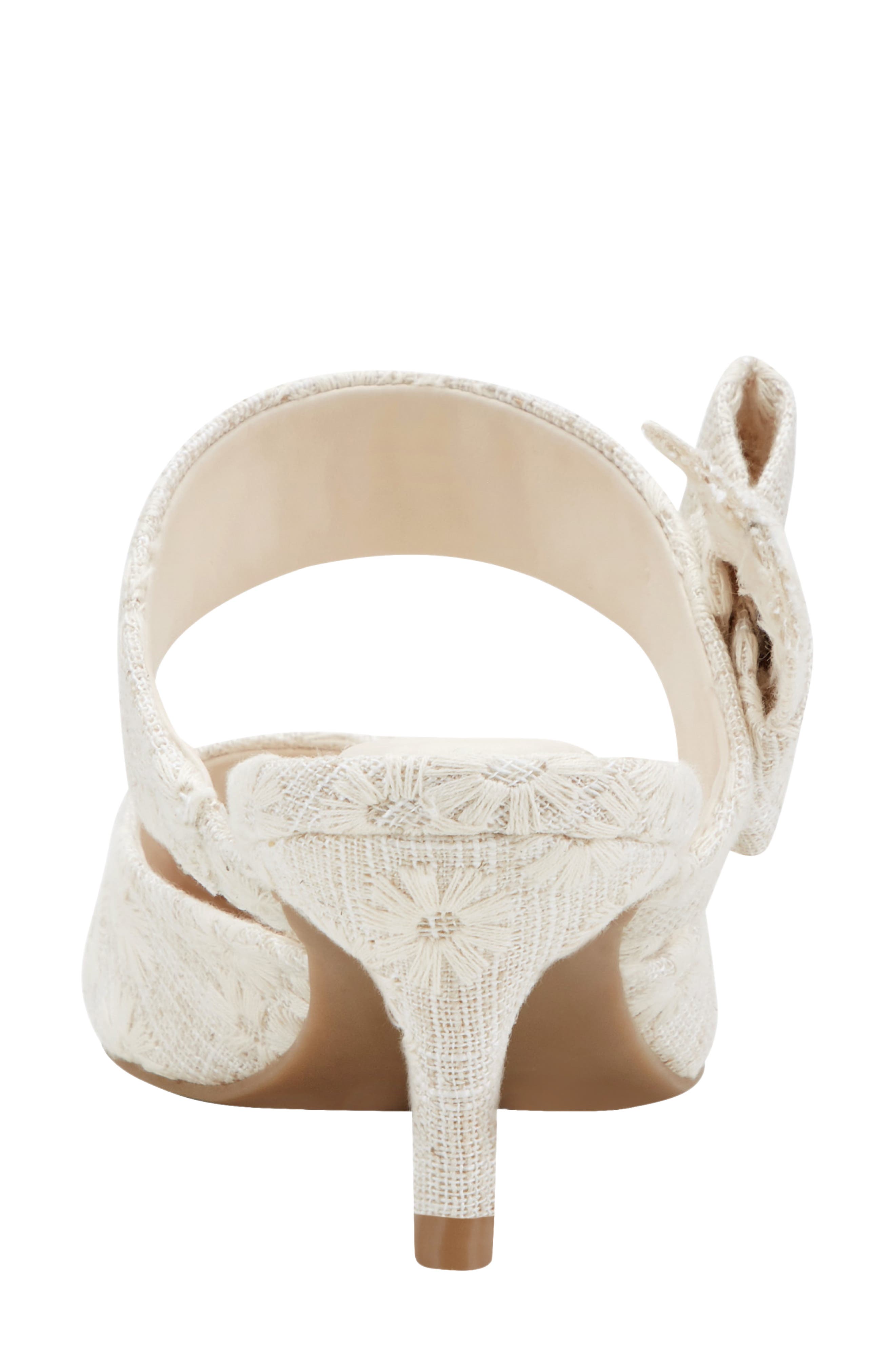 Bandolino Millie Kitten Heel Pump, Alternate, color, Natural